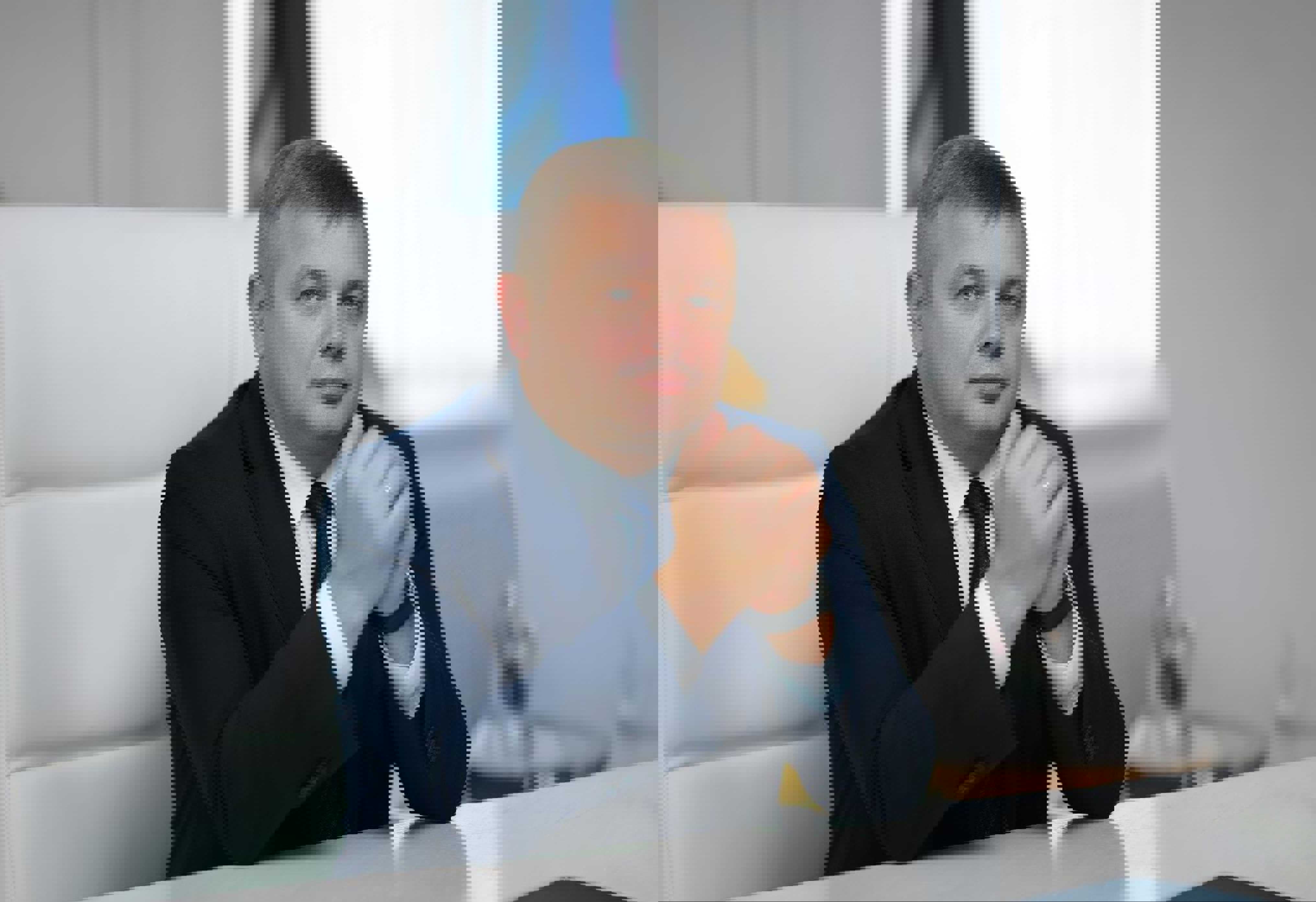 Поздравление Министра промышленности Андрея Кузнецова по случаю республиканской Недели родительской любви